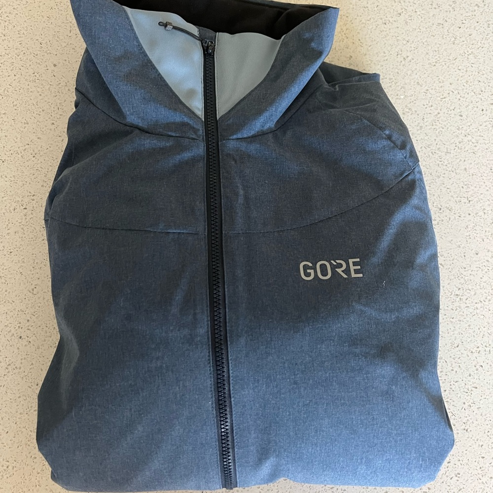 Gore womens jacket size M